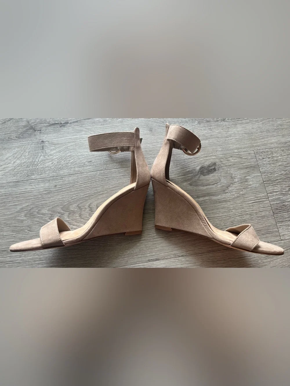 JustFab women taupe